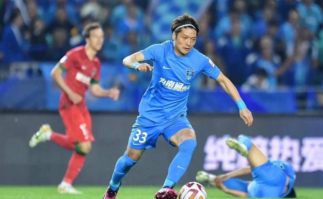 曼城2-0领先浦和红钻。